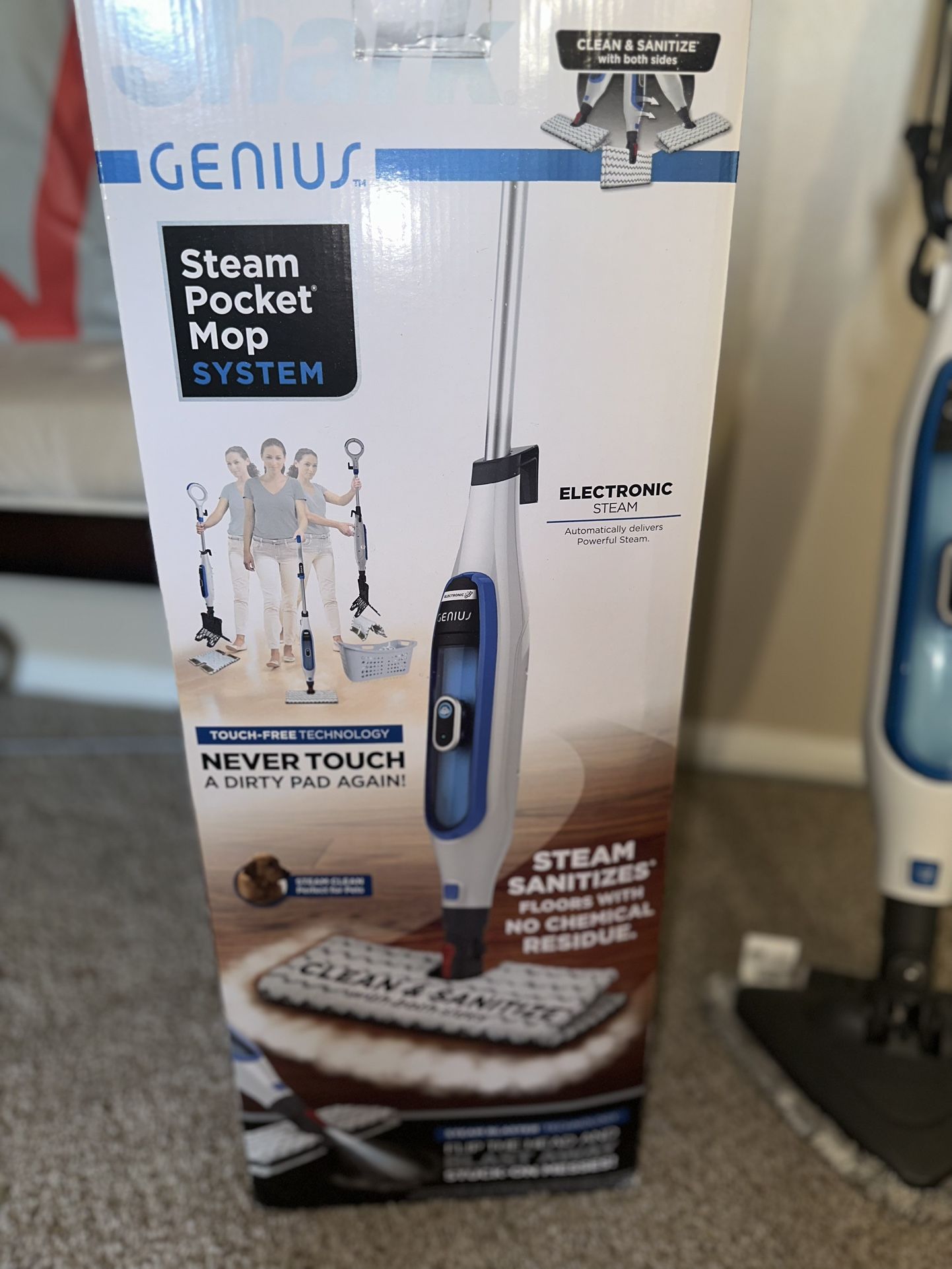 Genius Steam Pocket Mop System Steam Cleaner /w accessories.