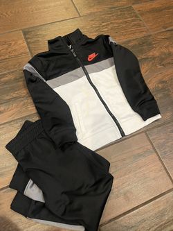 Nike 2 Piece Set 4T