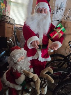 Vintage Santa reindeer display