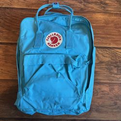 Fjallraven Kanken Bag