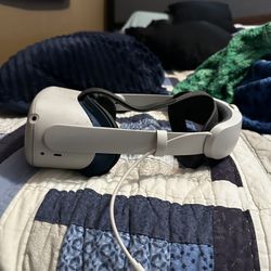 Quest 2 With Battery Pack (5~ Hour Life)