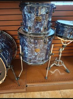 SPAUN 4 PIECE DRUM SET NO DELIVERIES NO TRADES