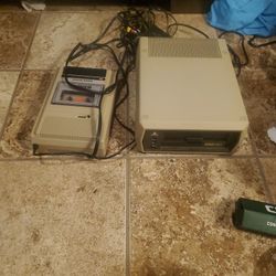 Atari Counsle N Atari Program Recorder 