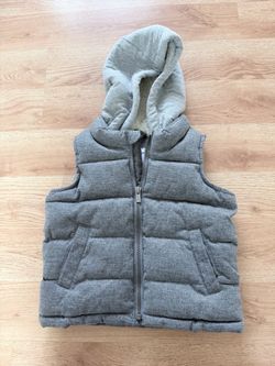 Kids Gray Hooded Puffer Vest- size 2T