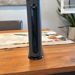 Motorola MG8702 | DOCSIS 3.1 Cable Modem + Wi-Fi Router (High Speed Combo) with Intelligent Power Boost | AC3200 Wi-Fi Speed | Approved for Comcast Xf