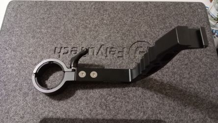 Gimbal handle