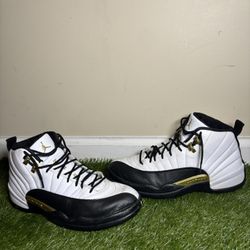 Jordan 12 “Royalty”