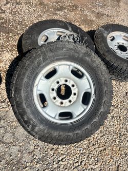 2019-2024 Chevy 2500 HD Wheels