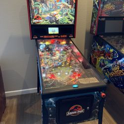 Stern Jurassic Park Home Edition Pinball Machine