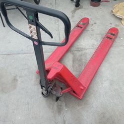 Pallet Jack 