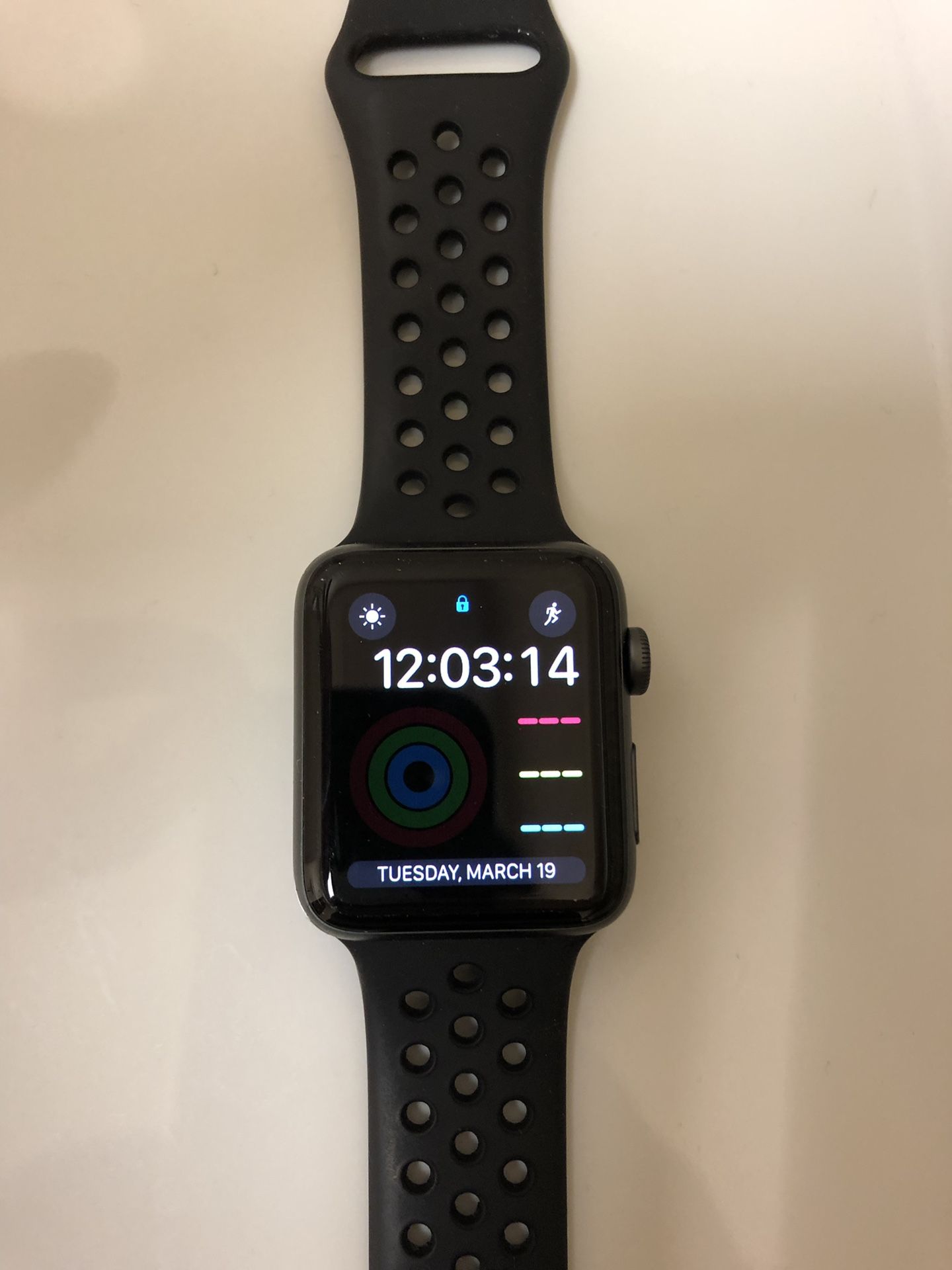 Apple Watch series 3 Nike GPS+ CELLULAR
