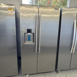 Frigidaire Professional 36” 22.3 Cu Ft Capacity Refrigerator Counter Depth