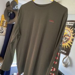 outdoor fishing shirt  (magellian outdoors) Large