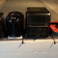 BRAND NEW -- Kitchen  - Appliances