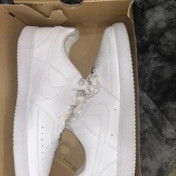 White Nike Air Court Visions