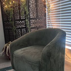 2 Side Chairs Plus Divider 