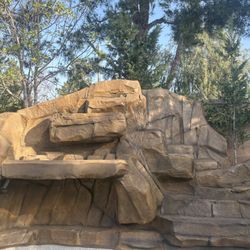 Pool Rock Work Paint