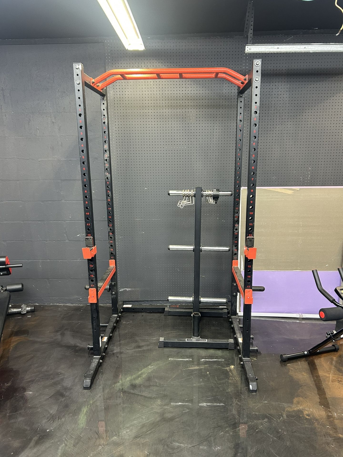 Squat Rack Power Cage 