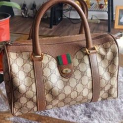 Gucci Purse 