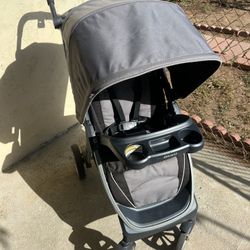 Chicco Bravo Quick-Fold Stroller, Black/Silver/Gray