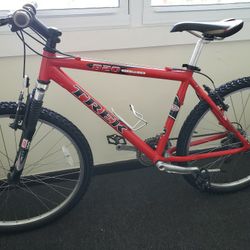 TREK 820 ALPHA