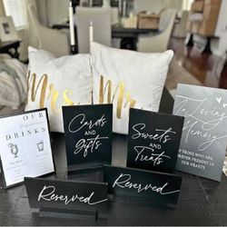 guy if Beautify Your Wedding with Elegant Accessories!