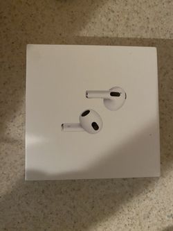 Apple AirPods Brand New 3rd Generation 