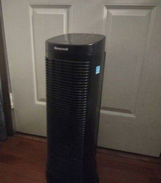 Very Good Condition Honeywell Humidifier Works Great