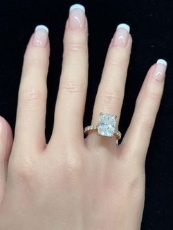 14KT 6.25CTW VVS2 LabGrown Diamond Engagement Ring (IGI Certified)