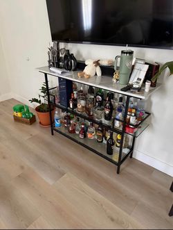 BAR TABLE