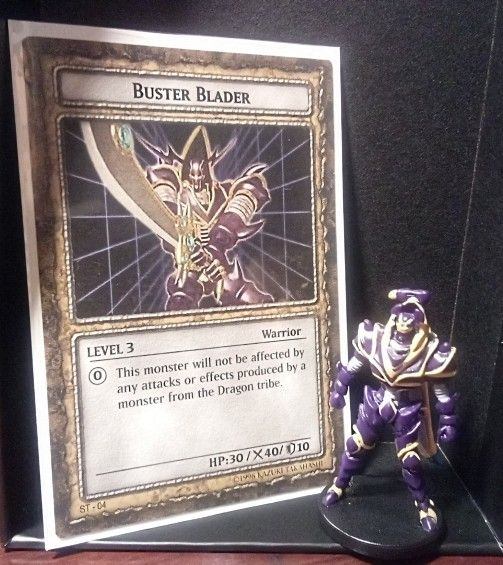 Buster Blader ST-04 (Card + Figurine) 1 1/2 inch Figurine ST-04 96TK