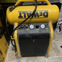 Dewalt Compressor 