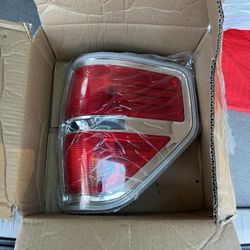 2009-2016 Ford F-150 Right tail Light 