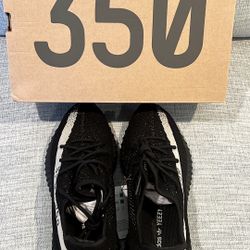 Yeezy 350 for Sale in Melrose Park, IL - OfferUp