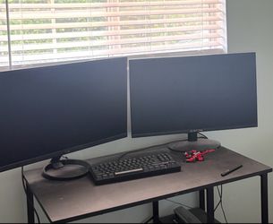 Monitor 27”
