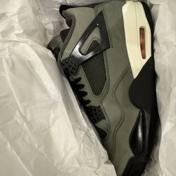 Jordan 4 UNDEFEATED SZ10