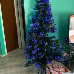 Free Christmas Tree