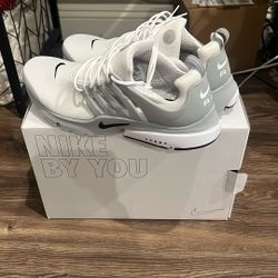 Brand New Nike Size 13