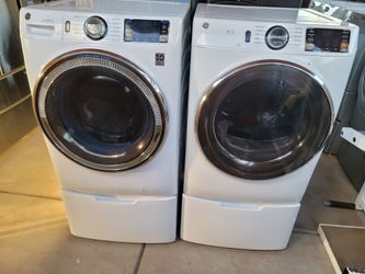 GE Steam Jumbo Washer And Dryer Electric