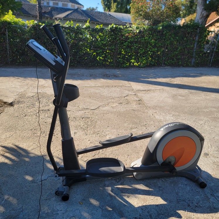 NordicTrack E5VI Compact Folding Elliptical 