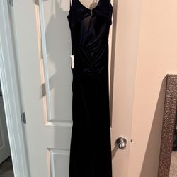 Windsor Velvet Navy Gown – Size 1 (NWT)