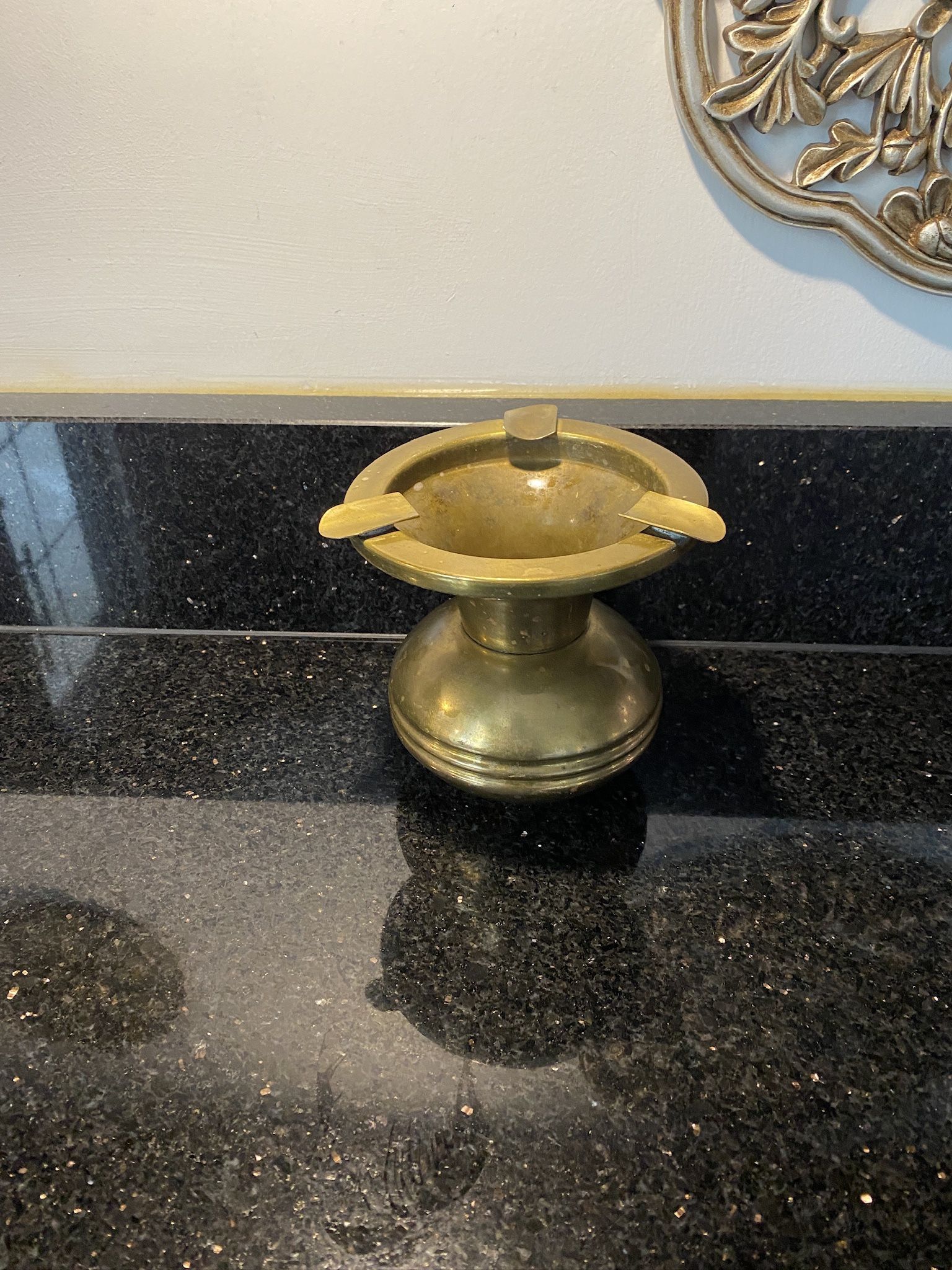 Vintage Made In England Solid Brass Spittoon Ashtray 5x5”