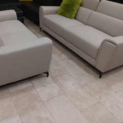 GORGEOUS SARDINIA SOFA AND LOVESEAT!$799!*SAME DAY DELIVERY*NO CREDIT NEEDED*EASY FINANCING*HUGE SALE*