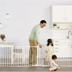 Regalo SAFETY 194-Inch Super Wide Baby Gate & Play Yard Dog