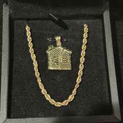 10kt Rope Chain & Trap house Pendant