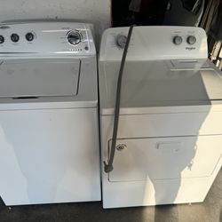 Whirlpool Washer And Dryer Set 