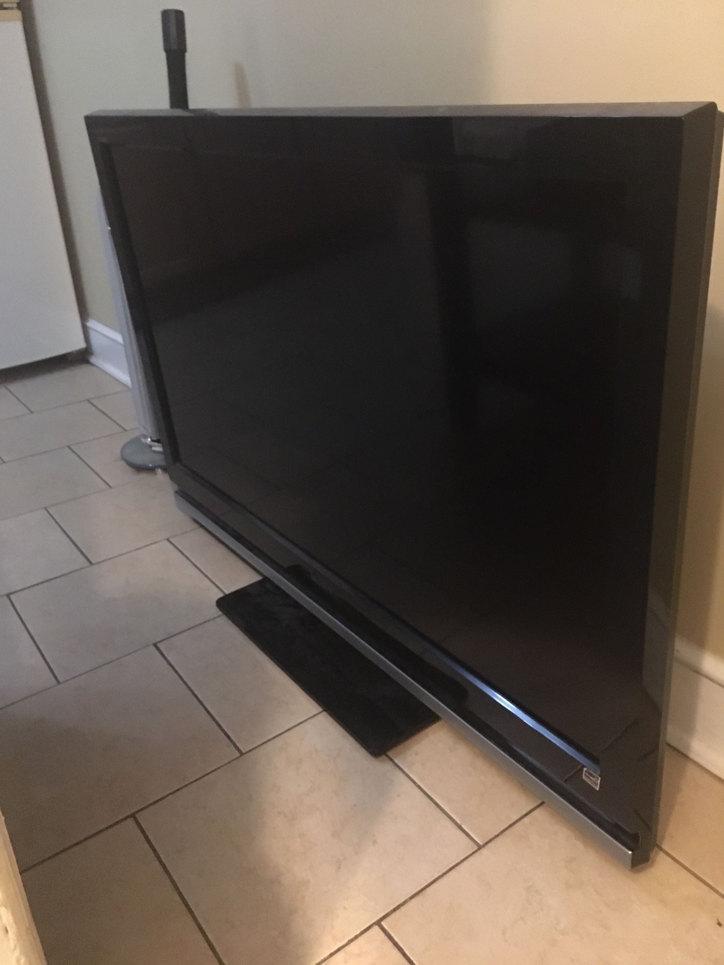 46-inch TV with Remote 
