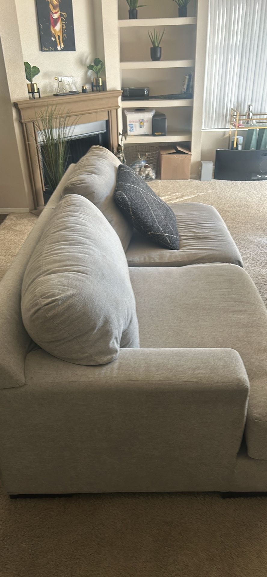 Gray Sectional Sofa – Good Condition