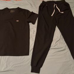 Figs scrubs black mens small