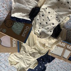 Brand New SNOO Sacks And Sheets